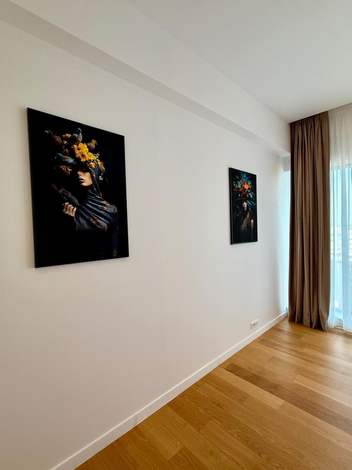 One Verdi Luxury Apartment